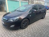 Gebraucht Opel Astra 160 PS (117 kW) 2011 Braun Kombi