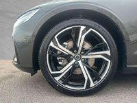 Gebraucht Volvo V60 145 PS (106 kW) 2025 Kombi