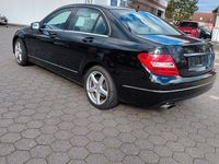 Gebraucht Mercedes C200 184 PS (135 kW) 2012 Schwarz Limousine