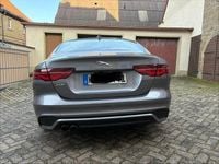 Gebraucht Jaguar XE R-Dynamic 179 PS (131 kW) 2020 Grau Limousine