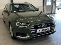 Gebraucht Audi A4 Advanced 204 PS (150 kW) 2023 Distriktgrün metallic Kombi