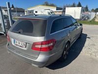 Gebraucht Mercedes E220 170 PS (125 kW) 2011 Silber Kombi