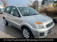Gebraucht Ford Fusion Style 101 PS (74 kW) 2010 Silber Kleinwagen