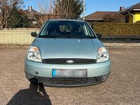 Gebraucht Ford Fiesta 69 PS (50 kW) 2004 Grau Kleinwagen