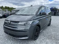 Neu VW Multivan Life 150 PS (110 kW) 2025 Grau, indiumgrau metallic (x3) Van / Kleinbus