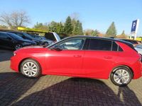 Gebraucht Opel Astra Elegance 110 PS (80 kW) 2023 Peperoncino red/dach schwarz Kleinwagen