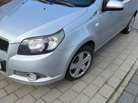Gebraucht Chevrolet Aveo LT 84 PS (61 kW) 2011 Grau Kleinwagen