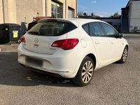 Gebraucht Opel Astra Active 101 PS (74 kW) 2013 Weiß Kleinwagen
