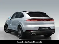 Gebraucht Porsche Cayenne E-Hybrid 470 PS (345 kW) 2024 Silber SUV