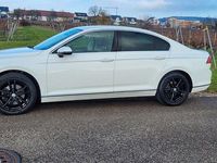 Gebraucht VW Passat Highline 150 PS (110 kW) 2015 Weiß Limousine