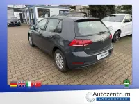 Gebraucht VW Golf VII Trendline 86 PS (63 kW) 2019 Grau Limousine