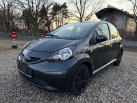 Gebraucht Toyota Aygo 68 PS (50 kW) 2006 Grau Kleinwagen