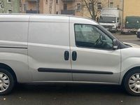 Gebraucht Opel Combo 105 PS (77 kW) 2016 Grau Van / Kleinbus