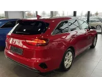 Usata Kia Ceed 140 CV (102 kW) 2025 Metallic Utilitaria