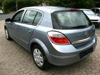 Gebraucht Opel Astra Edition 90 PS (66 kW) 2005 Silber Limousine