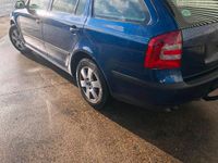 Gebraucht Skoda Octavia 140 PS (102 kW) 2007 Blau Kombi