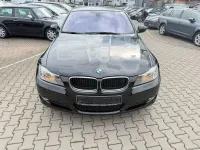Gebraucht BMW 320 170 PS (125 kW) 2010 Schwarz Limousine