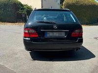 Gebraucht Mercedes E320 224 PS (164 kW) 2007 Schwarz Kombi