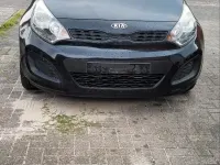 Gebraucht Kia Rio 85 PS (62 kW) 2012 Schwarz Limousine