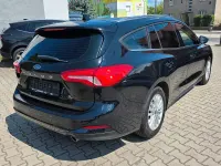 Gebraucht Ford Focus Titanium 150 PS (110 kW) 2020 Schwarz Kombi
