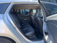 Gebraucht Volvo V60 120 PS (88 kW) 2016 Grau Kombi