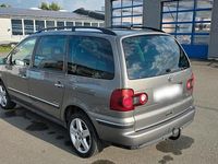 Gebraucht VW Sharan 140 PS (102 kW) 2008 Grau Van / Kleinbus