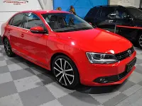 Gebraucht VW Jetta Sport 160 PS (117 kW) 2012 Rot Limousine