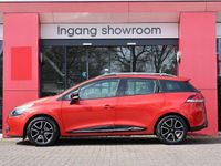Second-hand Renault Clio IV Expression 73 CP (53 kW) 2015 Roșu Break