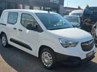 Gebraucht Opel Combo 131 PS (96 kW) 2022 Weiß Van / Kleinbus