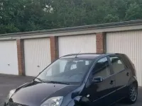 Gebraucht Ford Fiesta 70 PS (51 kW) 2007 Schwarz Kleinwagen