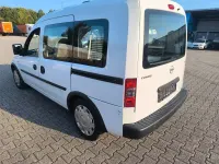 Gebraucht Opel Combo Edition 94 PS (69 kW) 2007 Weiß Van / Kleinbus