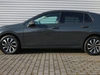 Gebraucht VW Golf VIII Active 150 PS (110 kW) 2022