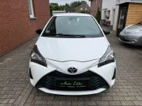 Gebraucht Toyota Yaris Edition 69 PS (50 kW) 2017 Weiß Limousine