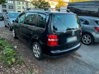 Gebraucht VW Touran 105 PS (77 kW) 2005 Schwarz Van / Kleinbus