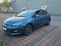 Gebraucht Opel Astra 140 PS (102 kW) 2015 Blau Limousine