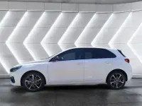 Neu Hyundai i30 Trend 150 PS (110 kW) 2026 Weiss Limousine