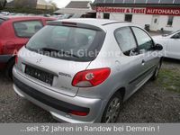 gebraucht Peugeot 206+ 206+ !!! wenig Km !!!