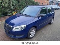 Gebraucht Skoda Fabia Ambition 60 PS (44 kW) 2013 Blau Kleinwagen