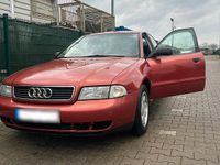 Second-hand Audi A4 125 CP (91 kW) 1995 Roșu Berlinǎ