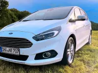 Gebraucht Ford S-MAX Titanium 150 PS (110 kW) 2017 Weiß Van / Kleinbus