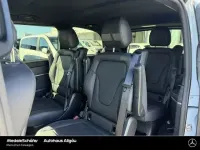 Gebraucht Mercedes V300 Avantgarde 237 PS (174 kW) 2025 Bergkristallweiß Van / Kleinbus