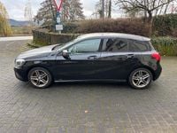 Gebraucht Mercedes A200 136 PS (100 kW) 2013 Schwarz Limousine