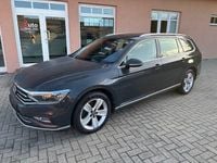 Gebraucht VW Passat Elegance 190 PS (139 kW) 2019 Grau Kombi