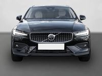 Gebraucht Volvo V60 CC Ultimate 197 PS (144 kW) 2023 Schwarz Kombi