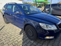 Gebraucht Skoda Octavia 122 PS (89 kW) 2012 Blau Kombi