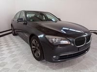 Gebraucht BMW 740 Sport Line 306 PS (225 kW) 2012 Grau Limousine