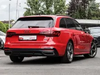 Gebraucht Audi A4 S-Line 204 PS (150 kW) 2023 Tangorot metallic Kombi