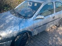 Gebraucht Opel Corsa 60 PS (44 kW) 1998 Silber Kleinwagen