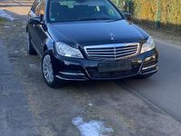 Gebraucht Mercedes C180 156 PS (114 kW) 2011 Schwarz Kombi
