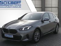 Neu BMW 116 122 PS (89 kW) 2026 Grau Kleinwagen